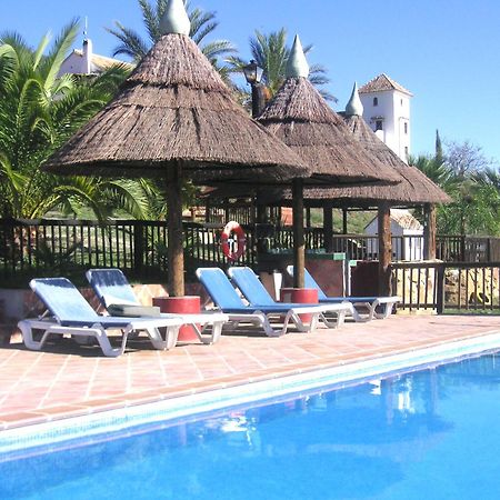 Rural Cottage, With Pool & Optional Private 6 Guests Jacuzzi Tolox Bagian luar foto