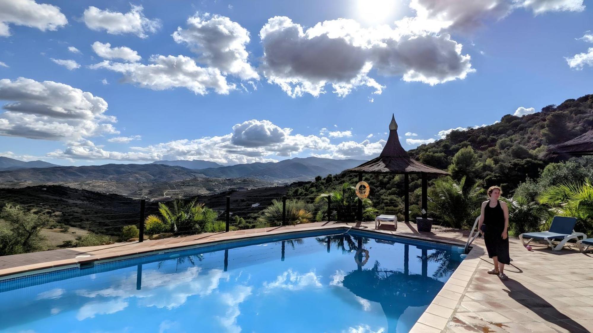 Rural Cottage, With Pool & Optional Private 6 Guests Jacuzzi Tolox Bagian luar foto