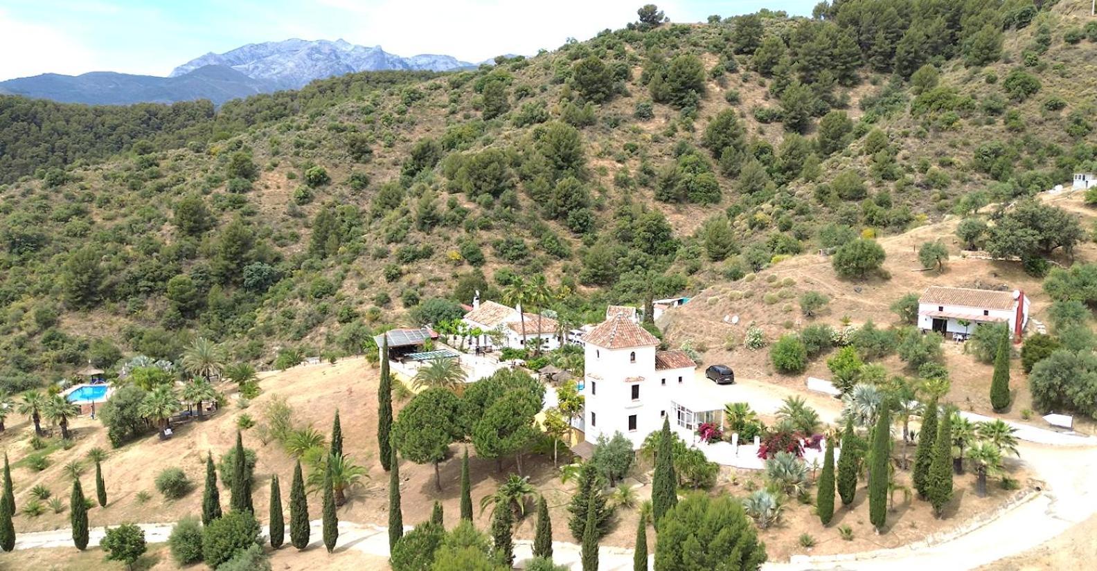 Rural Cottage, With Pool & Optional Private 6 Guests Jacuzzi Tolox Bagian luar foto